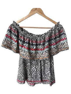 TMHL Blouse Top Off Shoulder Flowy Black Embroidered Preppy Aztec Bohemian Med